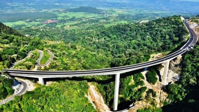 guadalajara.vallarta highway