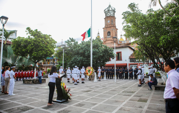 a history of the tlatelolco massacre in mexico Remembering the tlatelolco massacre submitted by barbara@nationa on fri, 08/24/2018 - 12:11pm and arrested more than 1300 protestors in mexico city’s tlatelolco neighborhood this contemporary exhibition conveys some of the history on the 50 th anniversary of the tragic night of tlatelolco. a history of the tlatelolco massacre in mexico Remembering the tlatelolco massacre submitted by barbara@nationa on fri, 08/24/2018 - 12:11pm and arrested more than 1300 protestors in mexico city’s tlatelolco neighborhood this contemporary exhibition conveys some of the history on the 50 th anniversary of the tragic night of tlatelolco.