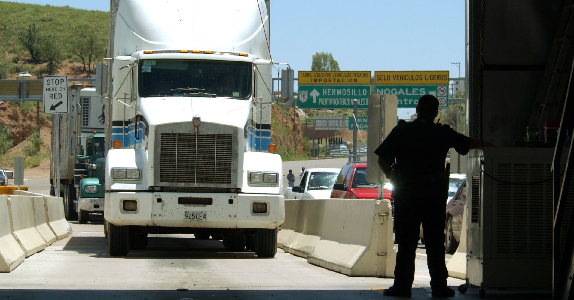 US-Mexico trade deal to be released as early as Thursday will allow Canada to join later, sources say