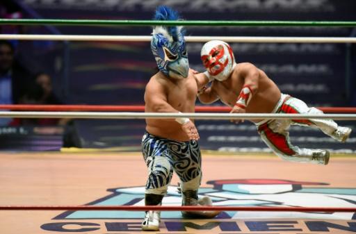 Mexico's dwarf wrestlers overcome mockery to become stars