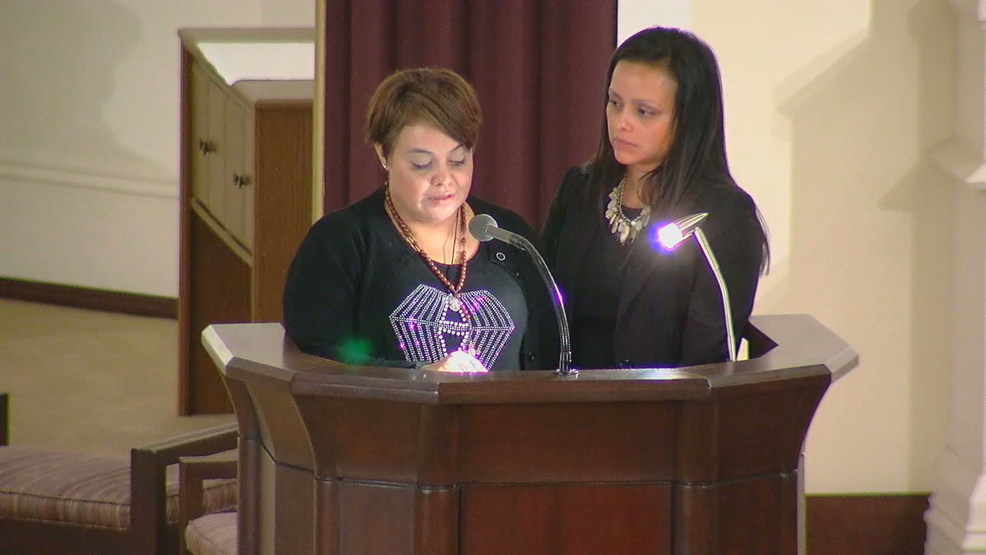 Fairfield mother of 4 welcomed home with prayer service after deportation
