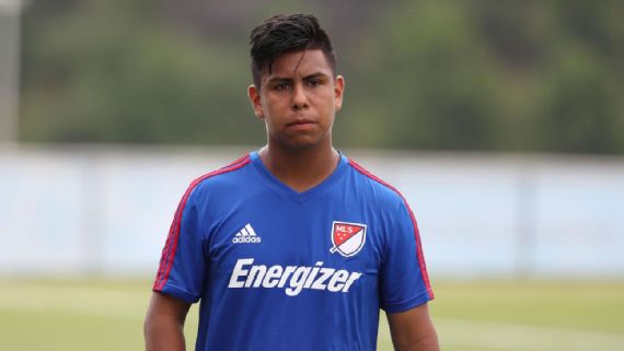LA Galaxy prospect Efrain Alvarez uncertain if future is with Mexico or U.S.
