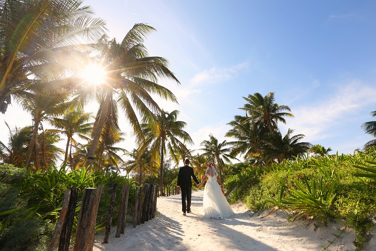 A Guide to Getting Married in Mexico