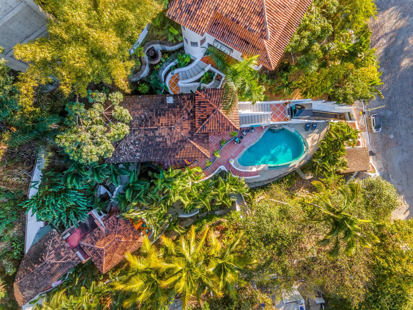 CasAmanda Conchas Chinas Puerto Vallarta Real Estate Sales