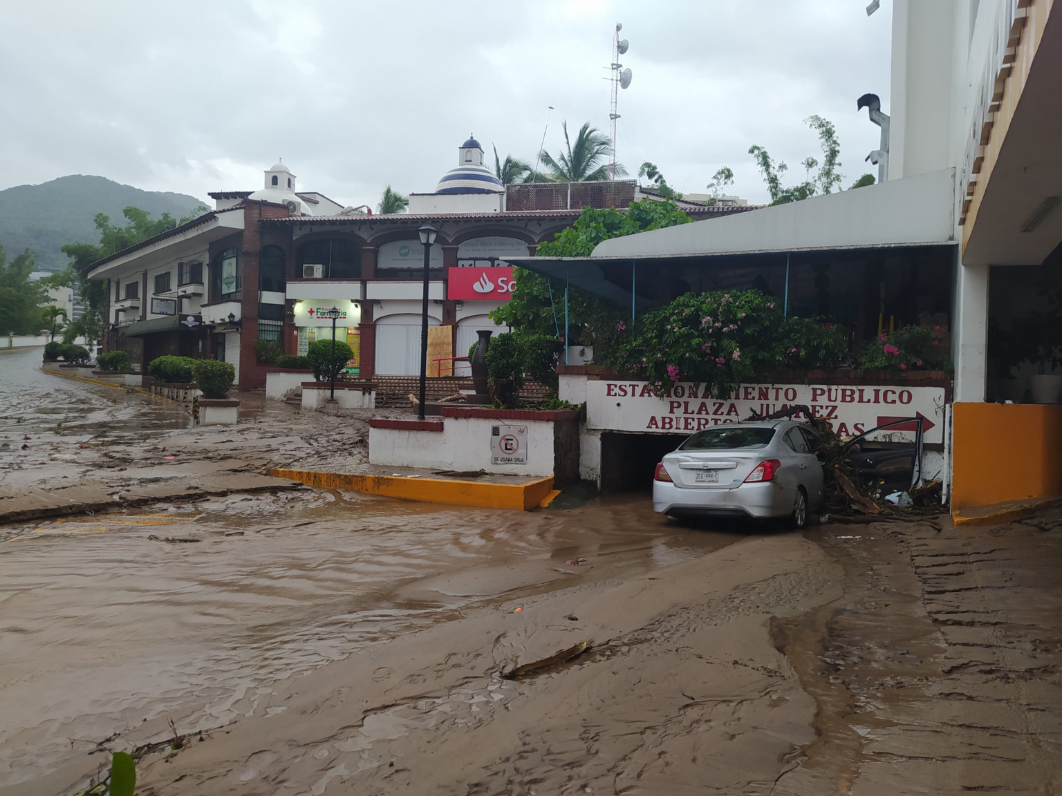Hurricane Nora leaves damage in Puerto Vallarta