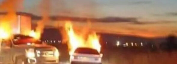 Violence in Jalisco: New cartel confrontations end with roadblocks and 4 vehicles set on fire