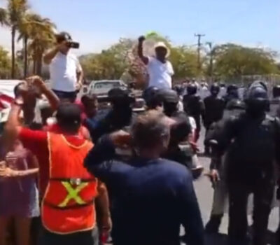 Policía estatal reforzó seguridad en Puerto Vallarta antes de manifestación