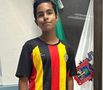 Prodigio de Puerto Vallarta: joven de 13 años se perfila para convertirse en el graduado más joven de la Universidad de Guadalajara
