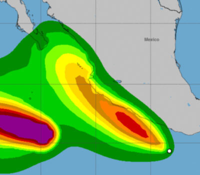 Se extendió un Aviso de Tormenta Tropical y se emitió una alerta de huracán para el área de Puerto Vallarta