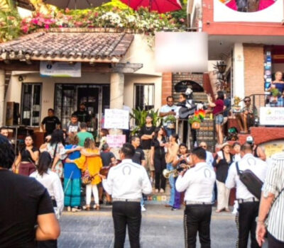 gringo sues restaurant in puerto vallarta