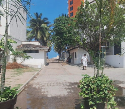 las-glorias-beach-access-blocked