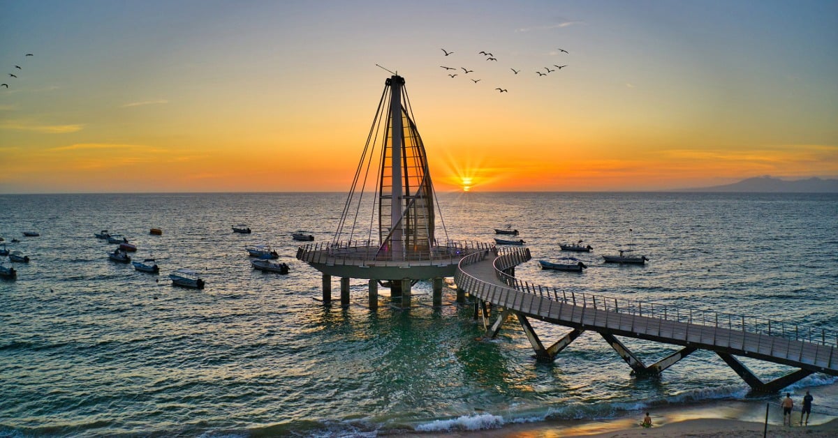 Los Muertos Beach