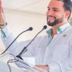 Luis Munguía poll approval
