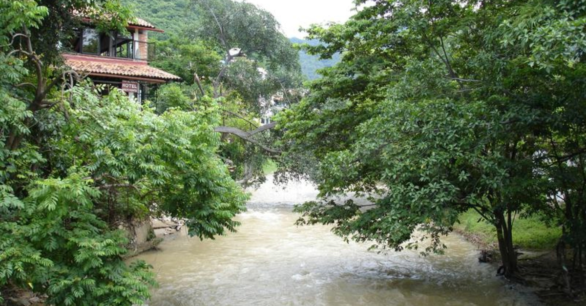 Puerto Vallarta river cleanup