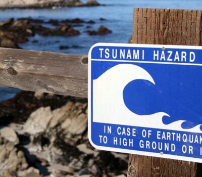 tsunami warnings Kamchatka earthquake Pacific coast
