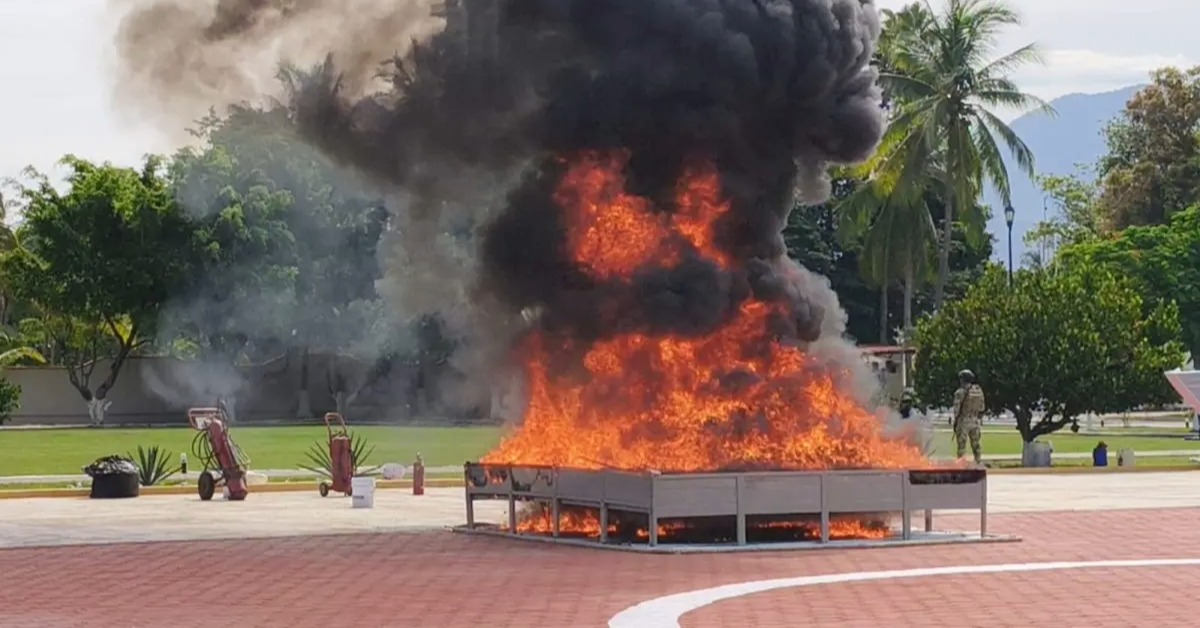 Black smoke over Puerto Vallarta