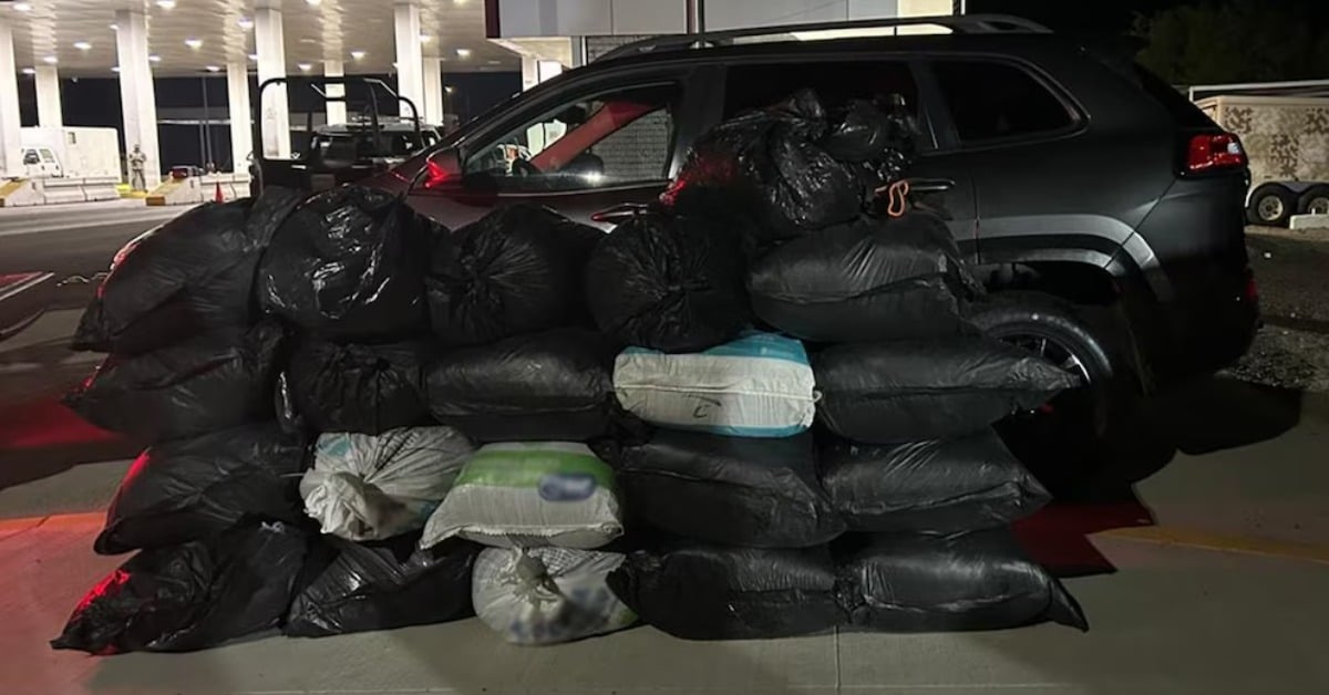 Half-ton of meth seized at checkpoint in Baja California