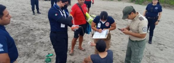 Lifeguards rescue man puerto vallarta