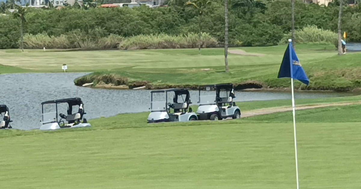 Marina Vallarta golf course renovation