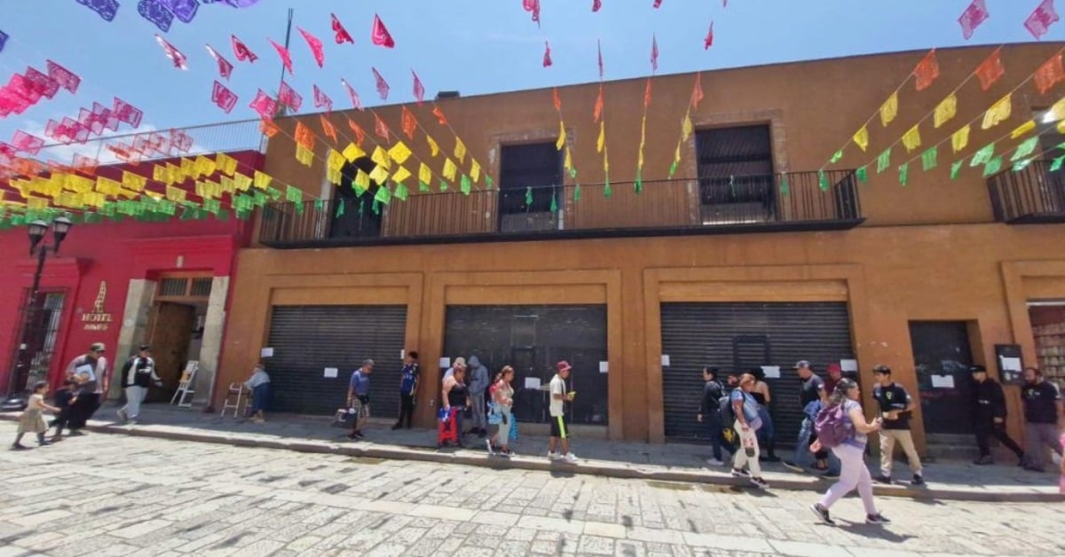 Plaza Alcalá Closed After Structural Damage in Oaxaca City