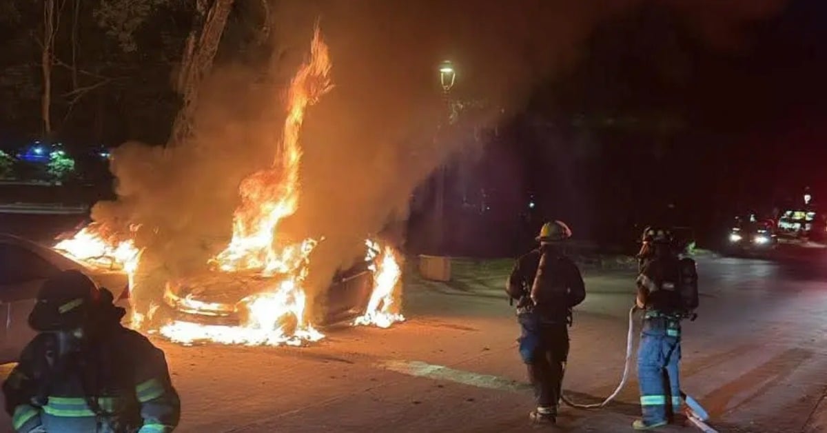 Vehicle fire Puerto Vallarta