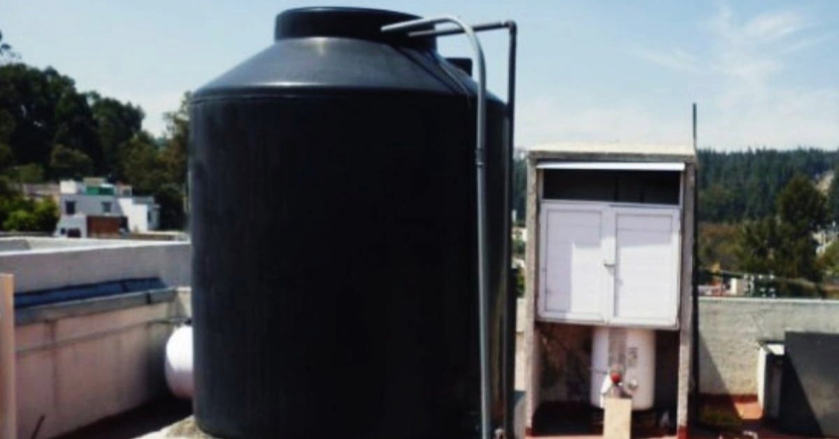 Why your neighbor’s tinaco is the real water policy