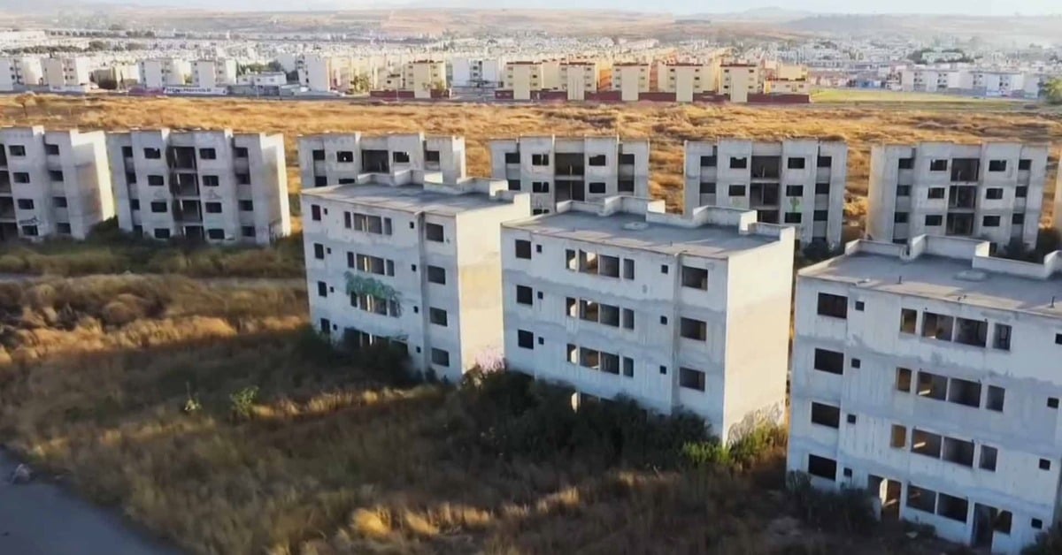 ghost subdivisions in Mexico