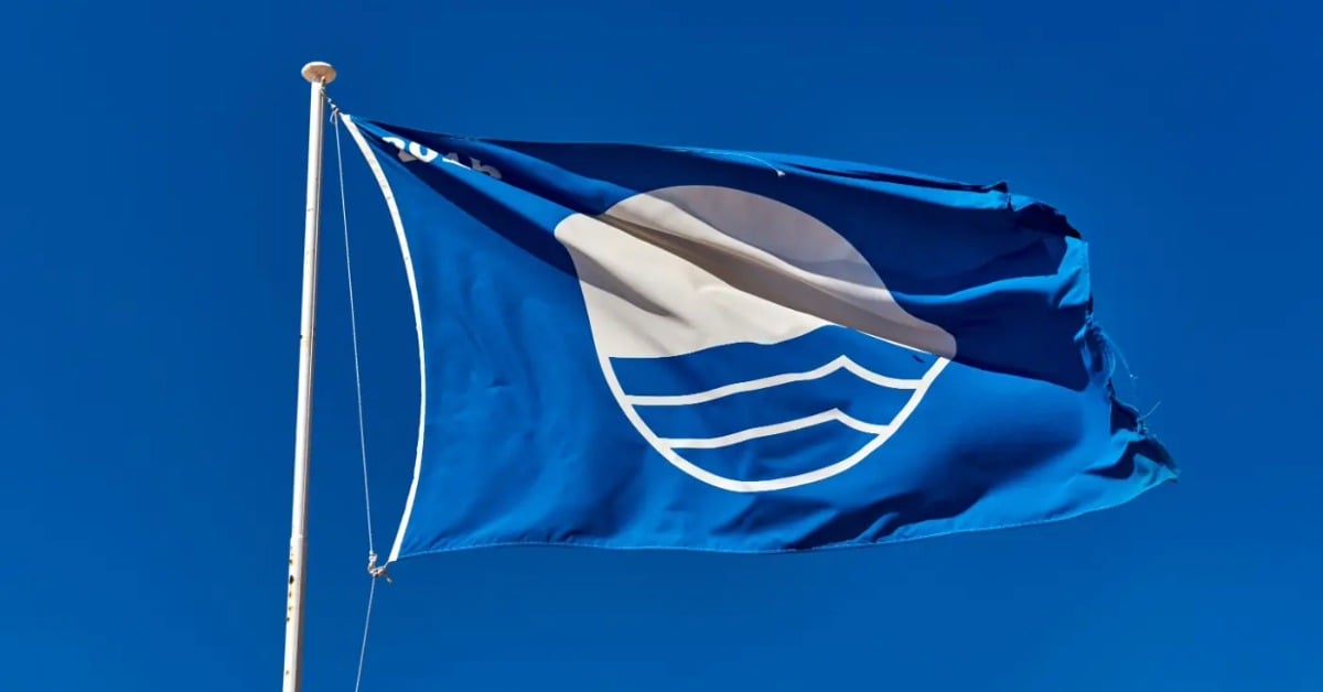 playa del carmen blue flags