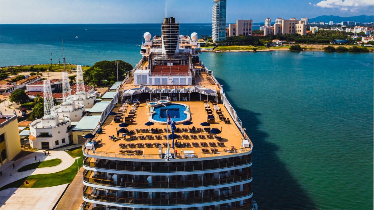puerto vallarta cruises