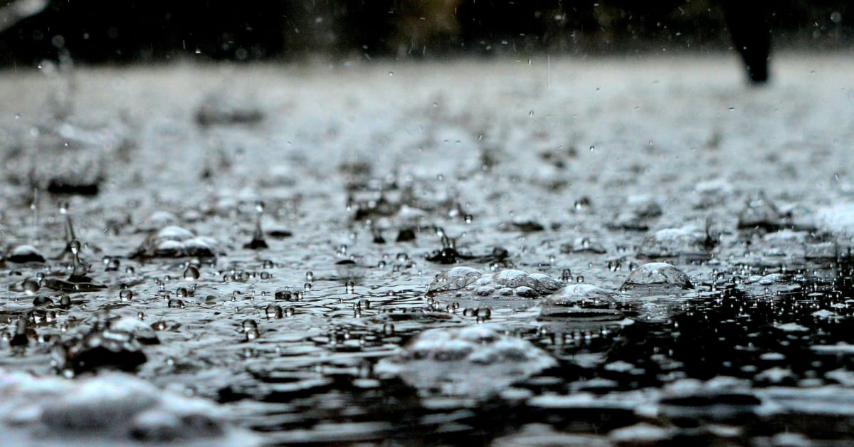 Lorena brings rain