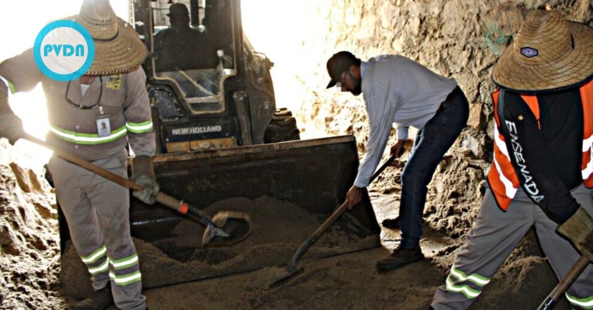 Los Cabos bridge cleanup