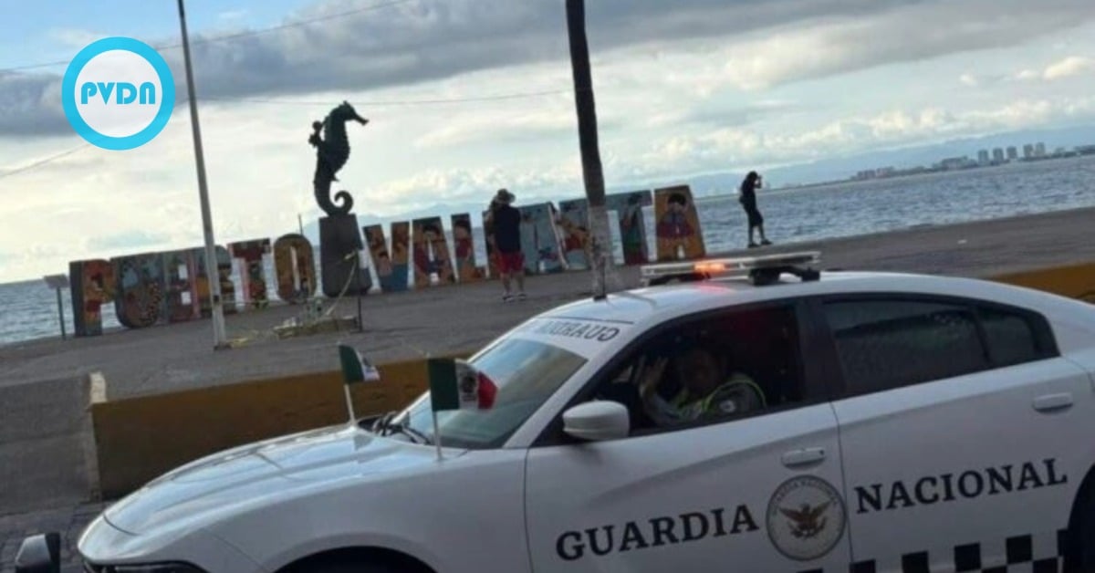 Puerto Vallarta National Guard shots rattle center