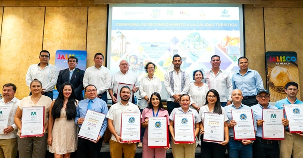 Vallarta quality awards highlight exceptional service in Puerto Vallarta.
