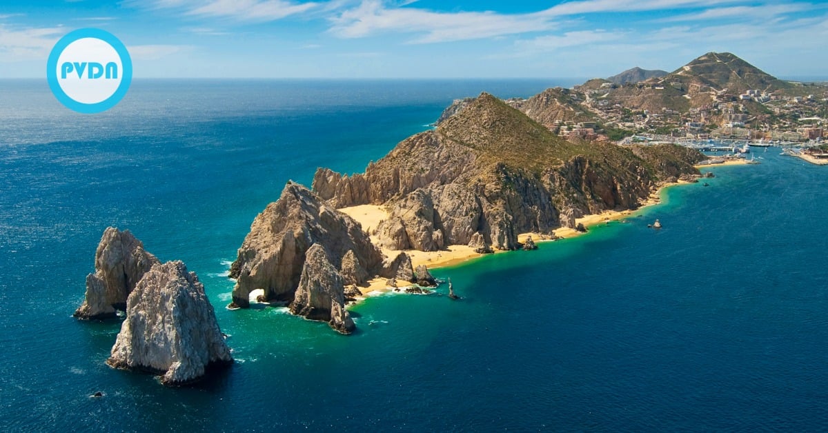 Cabo Arch beach closure