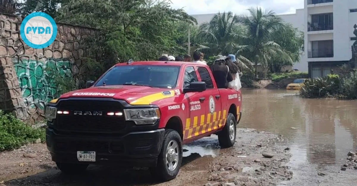 Tropical Storm Raymond Jalisco