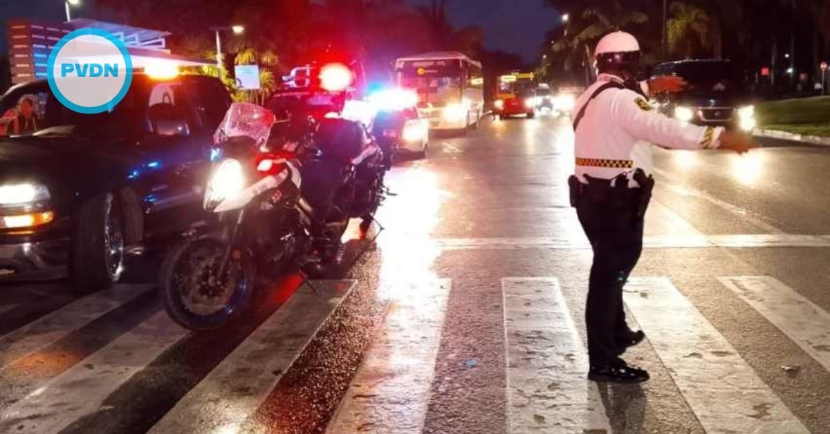 Cancún hotel zone crash