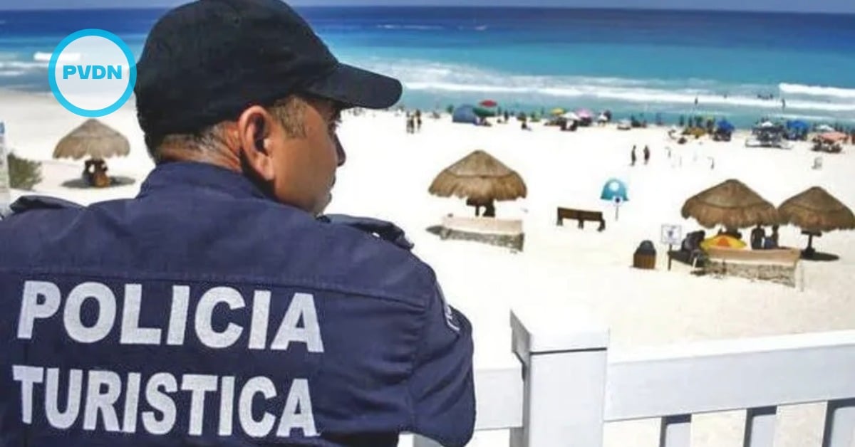 Cancun tourist police suspended