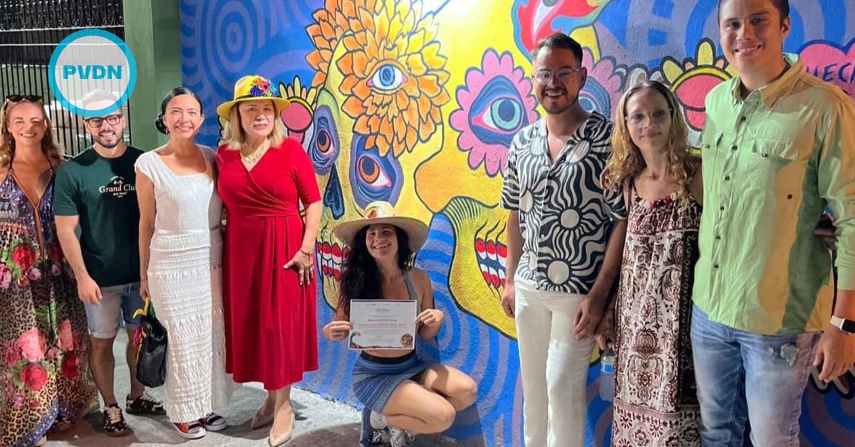 Puerto Vallarta cemetery murals