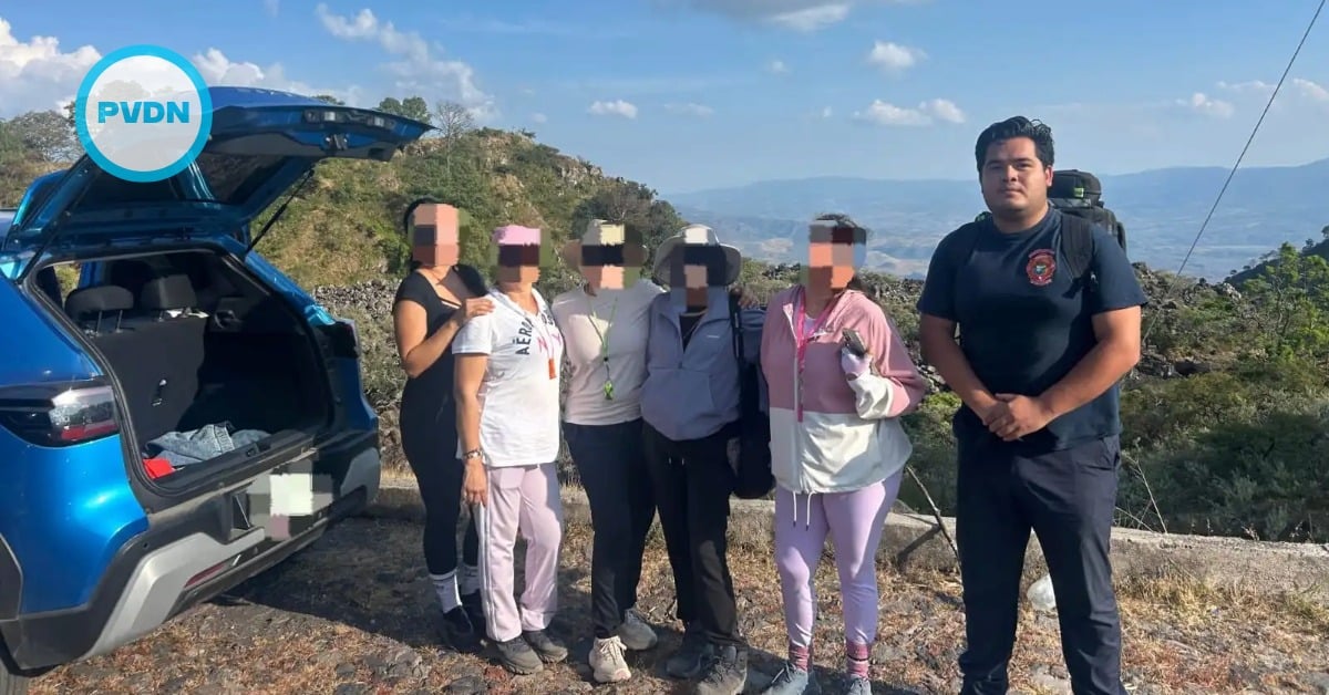 Puerto Vallarta hikers