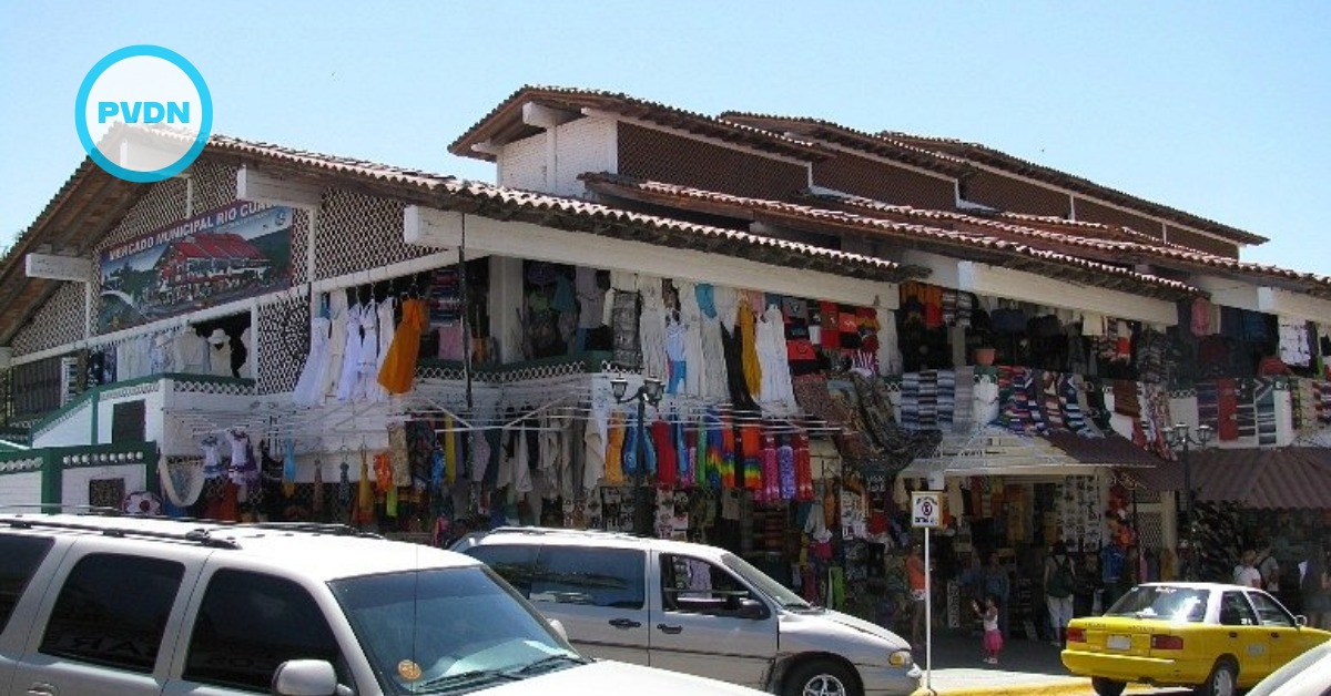 architects honor Mercado Río Cuale