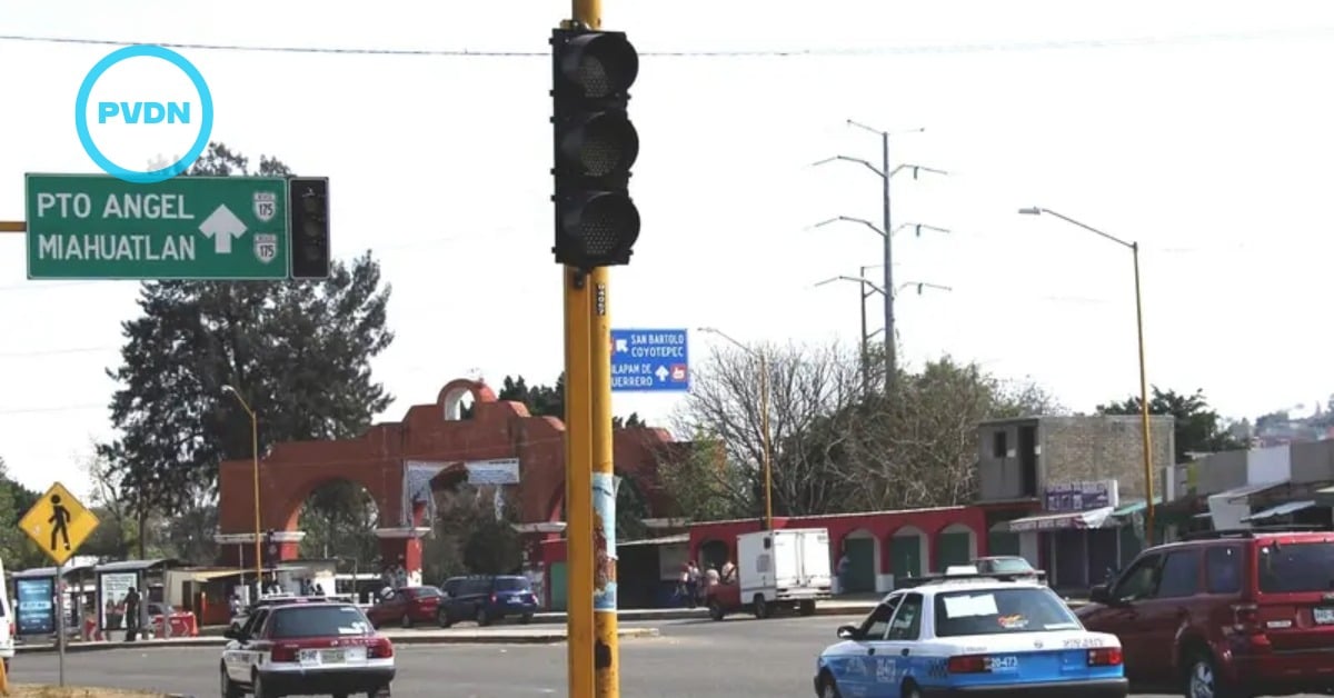 Oaxaca traffic lights