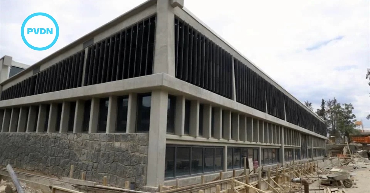 Mexico City arts warehouse