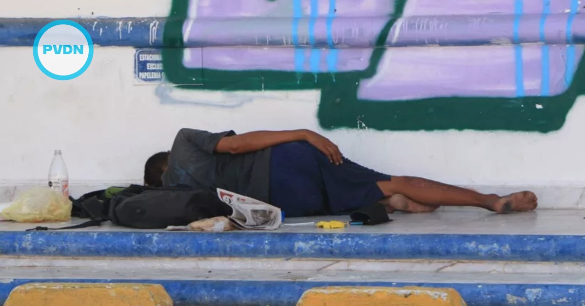 Homeless Americans, Canadians Deported from Playa del Carmen