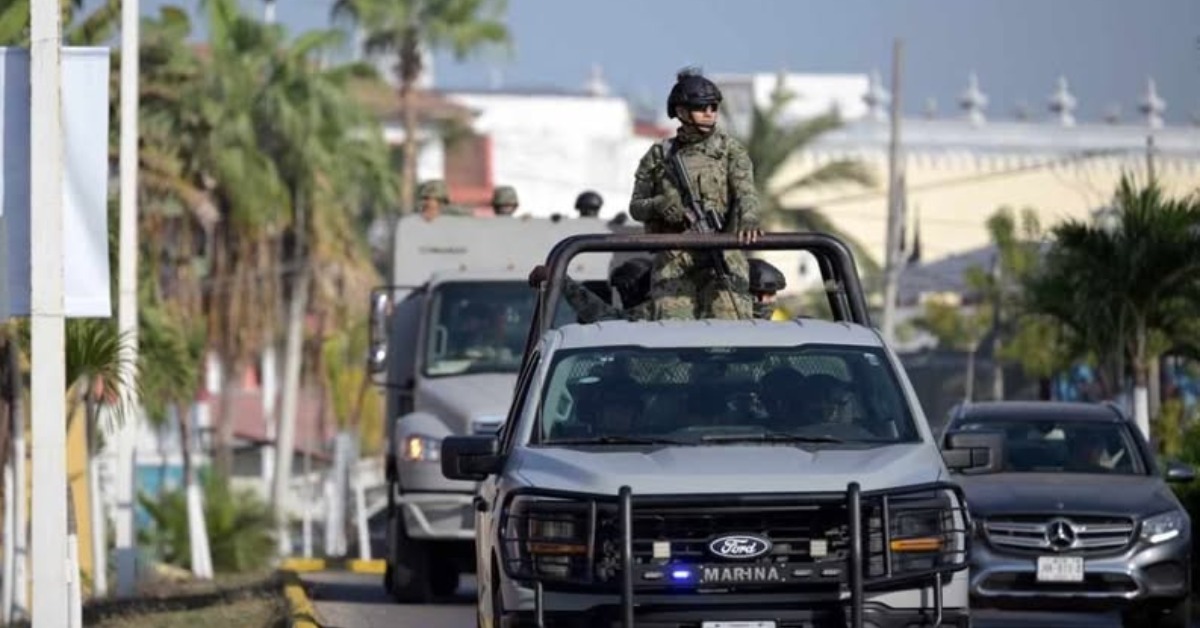 40 Army vehicles, 300 troops headed to Puerto Vallarta