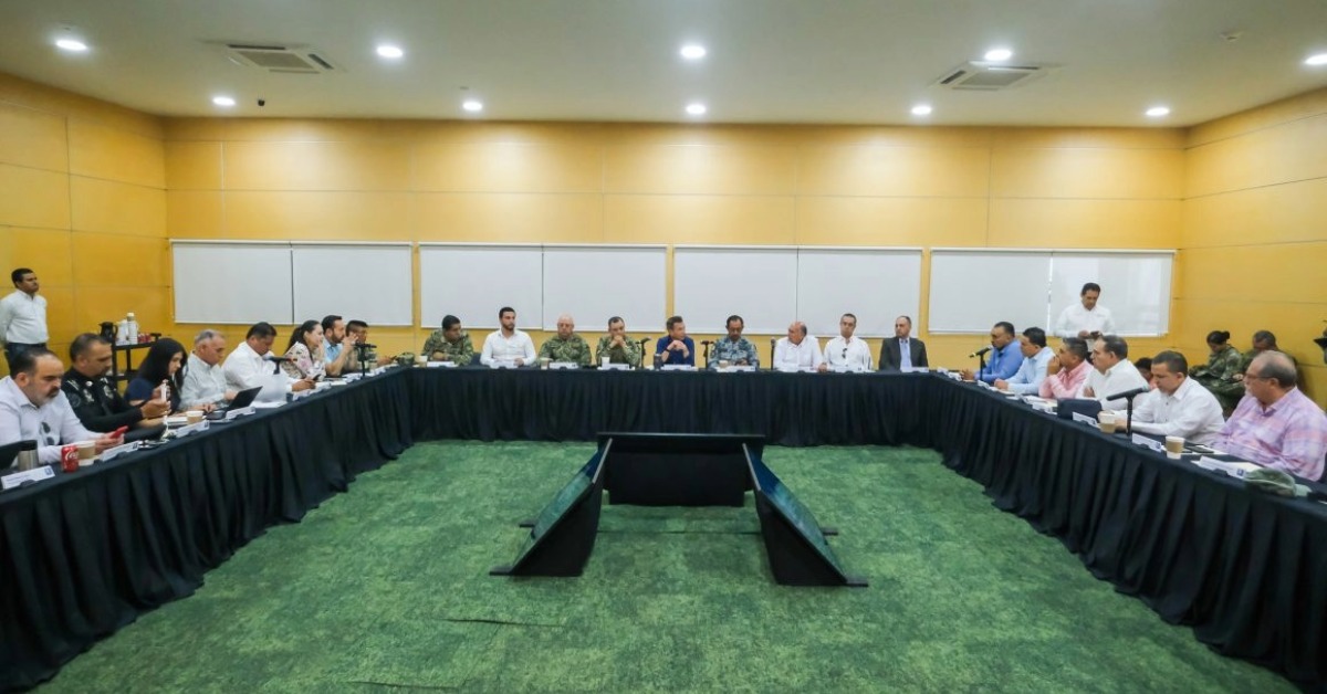 Governor leads strategic meeting on economy and tourism in Vallarta