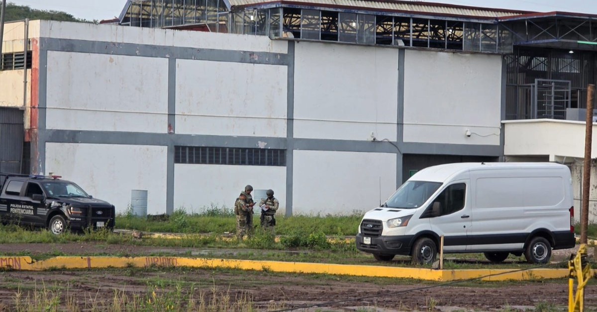 Puerto Vallarta prison break leaves 23 inmates at large
