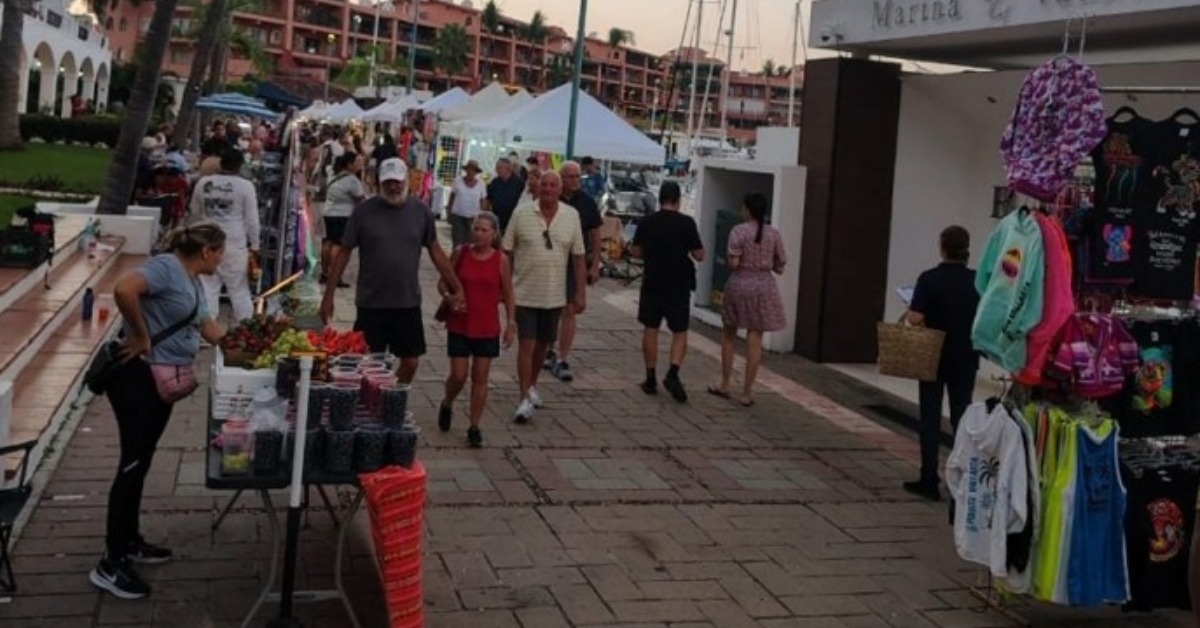 marina vallarta market