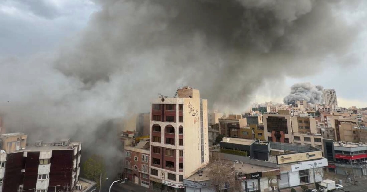 SRE says 121 Mexicans have left Iran, Israel and nearby states by secure land routes as airspace disruptions halt flights.