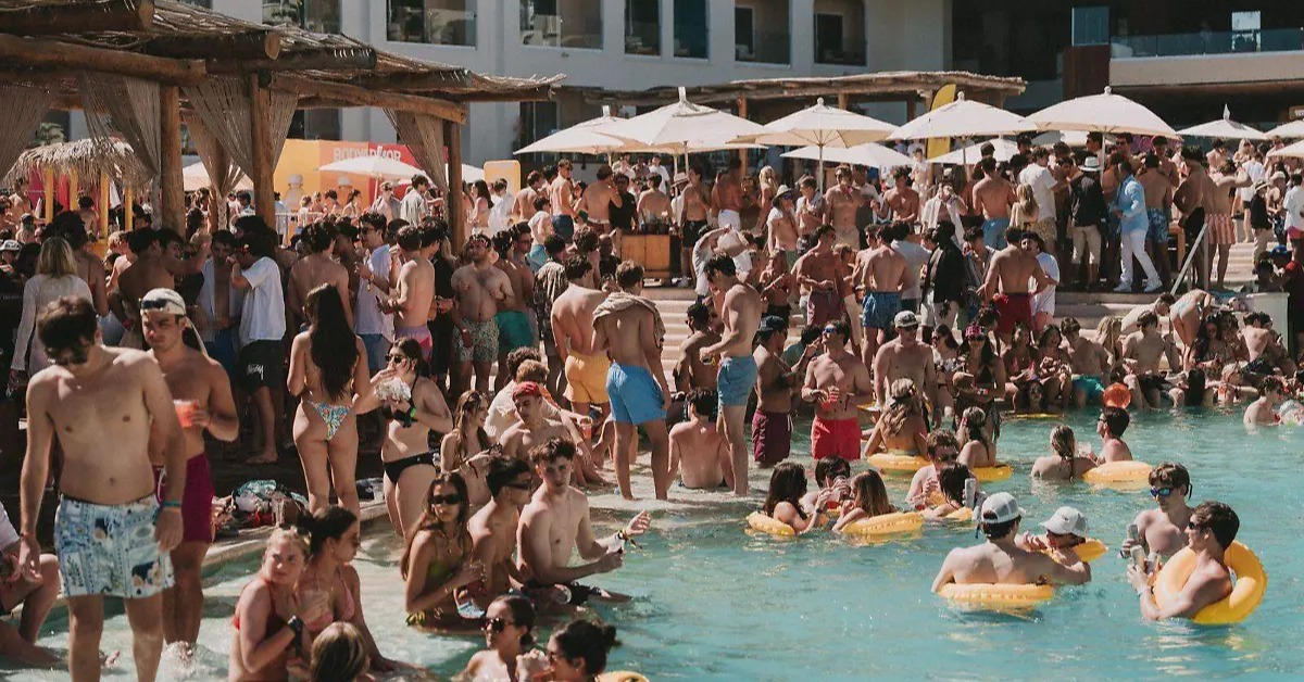 Puerto Vallarta loses 30,000 travelers after February cartel violence