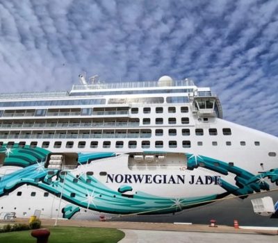 A tentative ASIPONA calendar shows 14 cruise arrivals in Puerto Vallarta in March 2026, including four double-ship days.